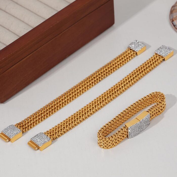 1746671554 18k womens gold bracelet with moissanite and diamond inlay perfectly blending modern style high end jewelry gift ﻿.jpg