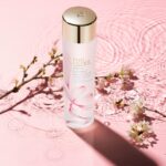 1746790119 estee lauder micro essence treatment lotion toner fresh with sakura ferment hydrating soothing skin barrier repair.jpg
