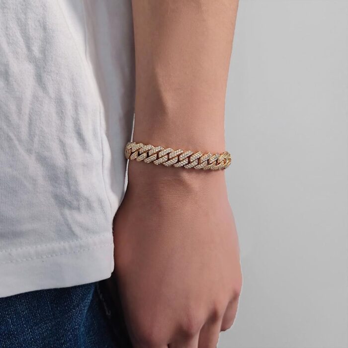 1746796423 18k gold cuban hip hop bracelet fashionable high end bracelet mens and womens holiday gifts.jpg