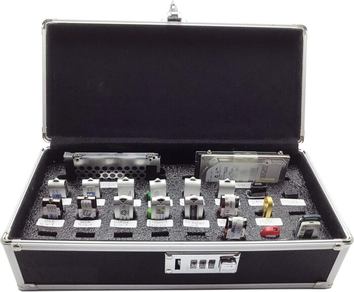 1746807873 flash usb thumb drive holder storage organizer case antistatic and shockproof aluminum medium holds 24 usb 2 hdd slots.jpg