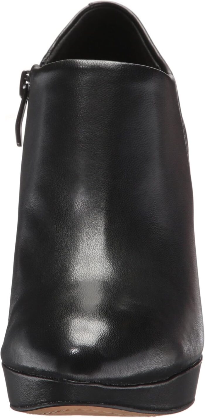 1746846536 vince camuto womens elvin bootie.jpg