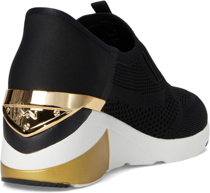 1747062264 skechers womens a wedge crecent.jpg