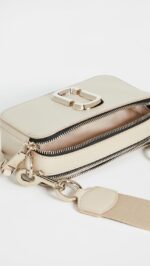 1747105047 marc jacobs womens the snapshot dtm.jpg