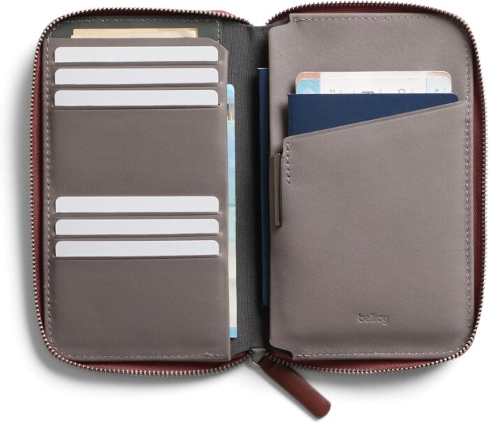 1747112974 bellroy travel folio – second edition sienna.jpg