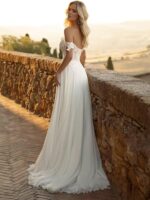 1747122881 beach wedding dresses for bride lace appliques tulle luxury bride dress backless lw01.jpg