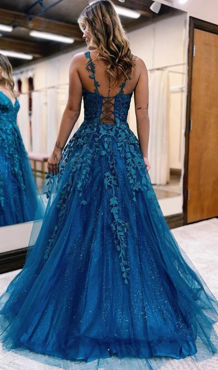1747163584 tulle prom dresses for women 2025 sparkly lace appliques long ball gowns spaghetti straps a line evening gowns.jpg