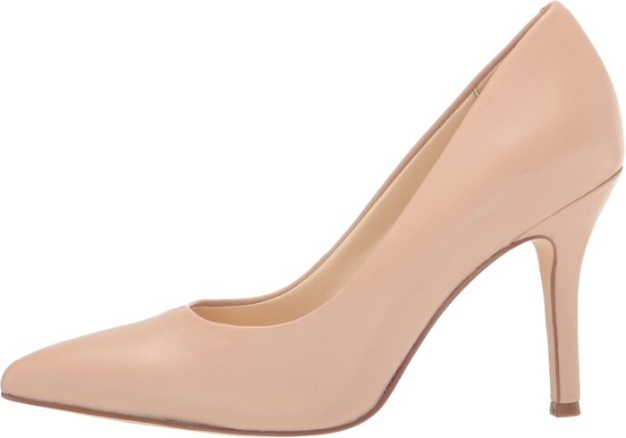 1747176295 nine west womens flax pointed toe pump.jpg