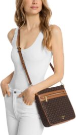 1747218118 michael kors jet set charm large crossbody bag.jpg