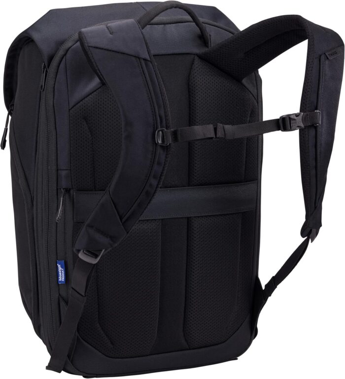 1747225457 thule subterra travel backpack 26l black.jpg