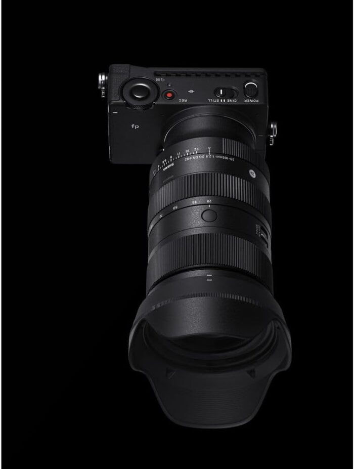 1747256048 sigma 28 105mm f2.8 dg dn art lens sony e with pixel advance accessories and travel bundle 636965 sigma 28 105mm f2.8.jpg