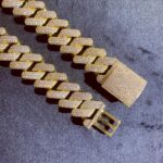 1747265627 icediamond 20mm hip hop iced out miami cuban link chain necklace 14k gold plated bling cz bling diamond choker heavy cuban necklace luxury trend jewelry gift for men.jpg