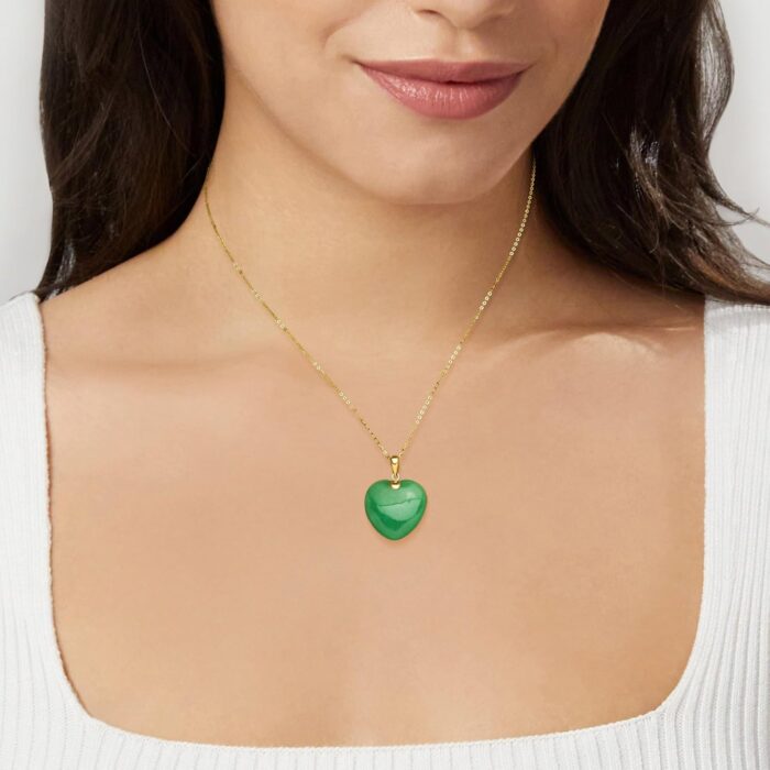 1747355149 canaria jade heart pendant necklace in 10kt yellow gold.jpg