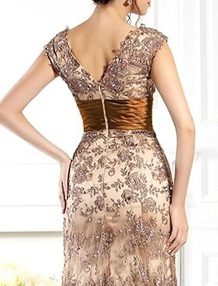 1747393417 mermaidtrumpet elegant mother of the bride dress v neck sleeveless sweep train evening gown with sequins 2025.jpg