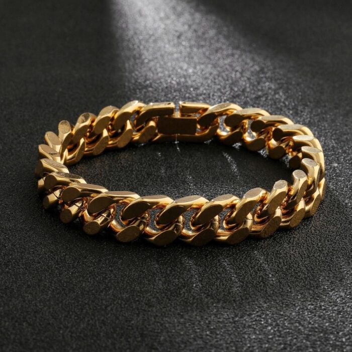 1747410028 18k gold mesh solid miami cuban bracelet suitable for both men and women giving as a birthday valentines day christmas gift to family and friends.jpg