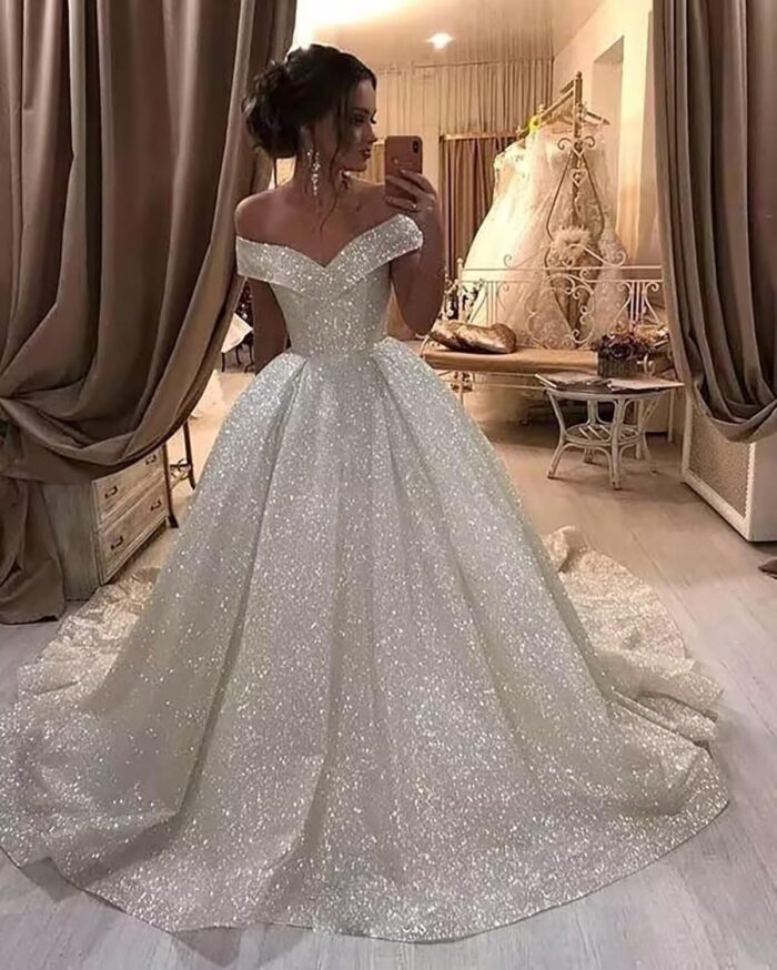 1747478236 mermaid wedding dresses for bride lace appliques satin beach bride dress with sleeve lw02.jpg