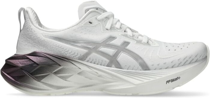 Asics womens novablast 4 running shoe.jpg