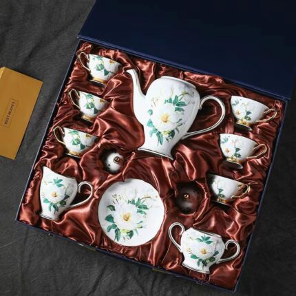Chinese bone china coffee tea set retro floral tea gift set suitable for christmas fathers day birthday halloween party gifts camellia tea set.jpg