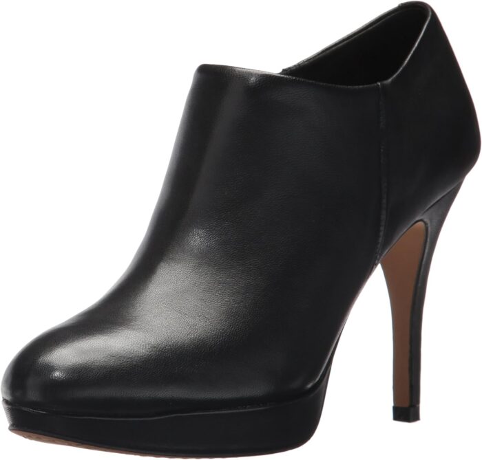 Vince camuto womens elvin bootie.jpg